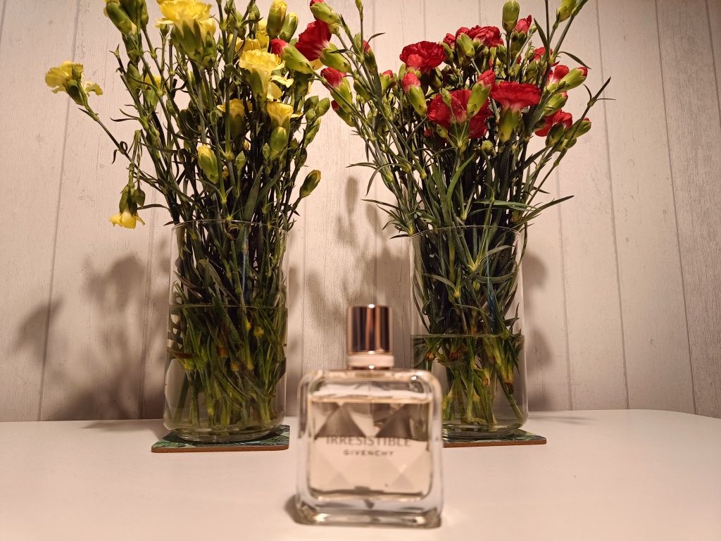 GIVENCHY Irresistible, 50ml
Irresistible