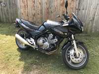 YAMAHA XJ 600 в гарному стані. Мот знаходиться в Рівному