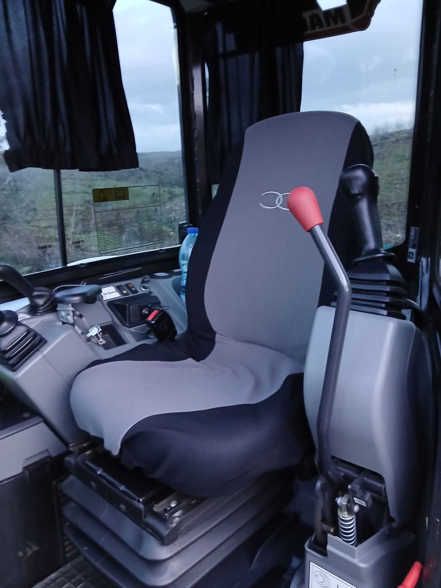 Mini Escavadora Bobcat E 55 Z R2-SERIES