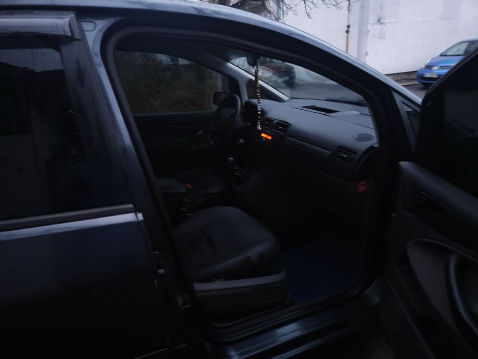 Надійна машина на кожен день.