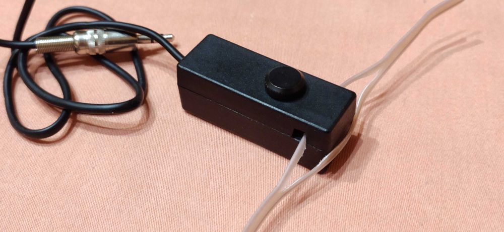 Безконтактний, індуктивний адаптер телефонної лінії