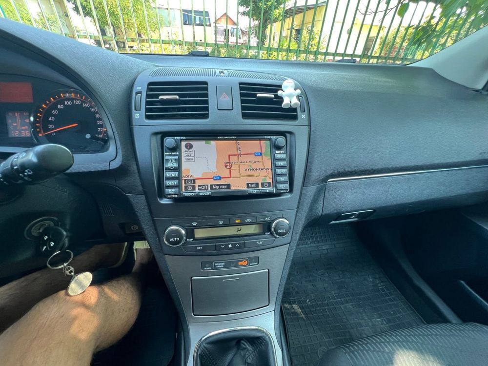 Toyota Avensis 2009