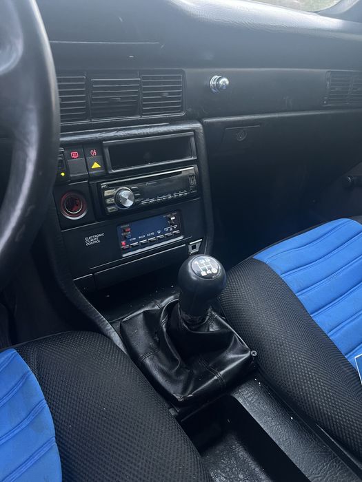 Продам Ауді 100с3 1989р 2.0газ бенз