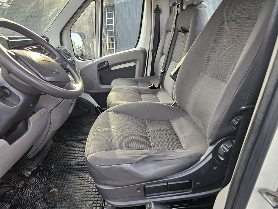 Citroen Jumper ;skrzynia 4.30m , winda DHollandia z Udt ,