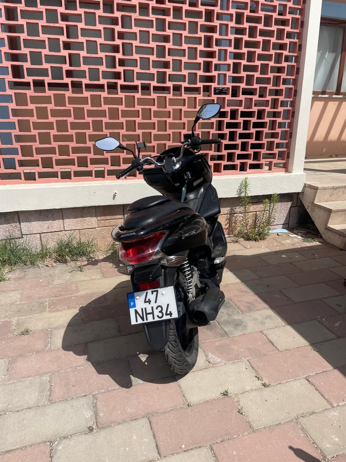 Vendo mota honda pcx