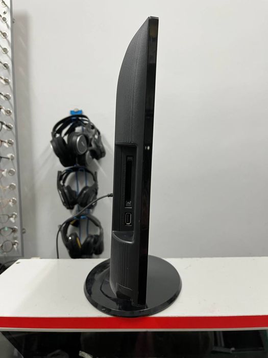 Телевізор Samsung LT22C300EW/XE