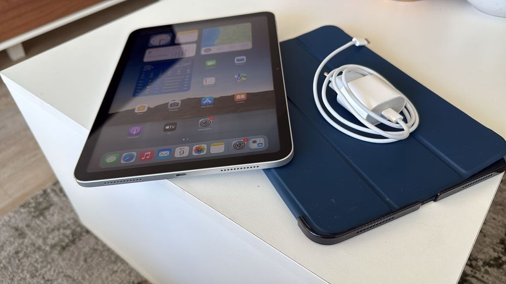 Vendo iPad 10ª Ger 64Gb Fatura e Garantia