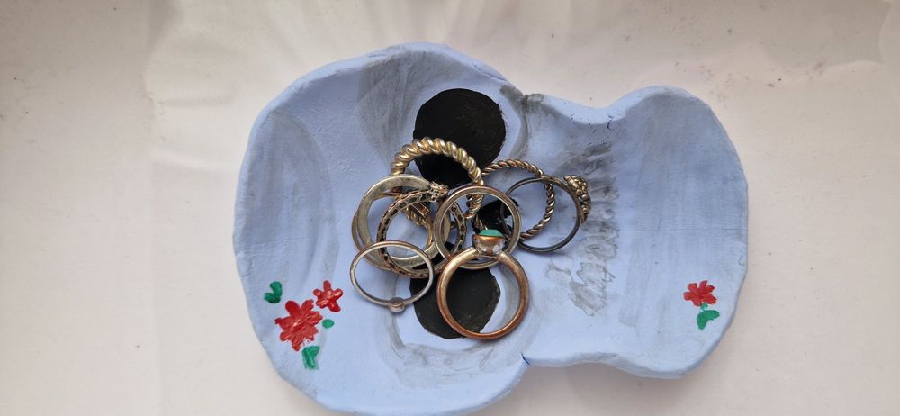 Tacka podstawka w kształcie czaszki