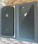 iPhone 8 como novo
