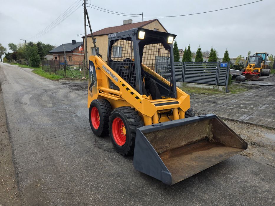 Mini Ładowarka Bobcat Mustang 940 Ładowarka Łyżka  Widły paletowe
