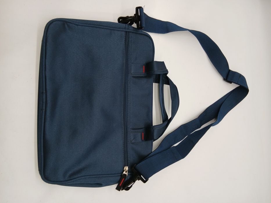 Mala tiracolo azul para tablet até 10"