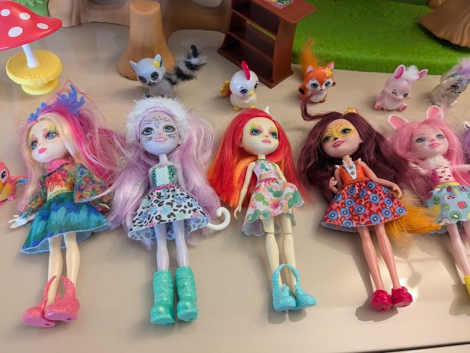 Bonecas Enchantimals