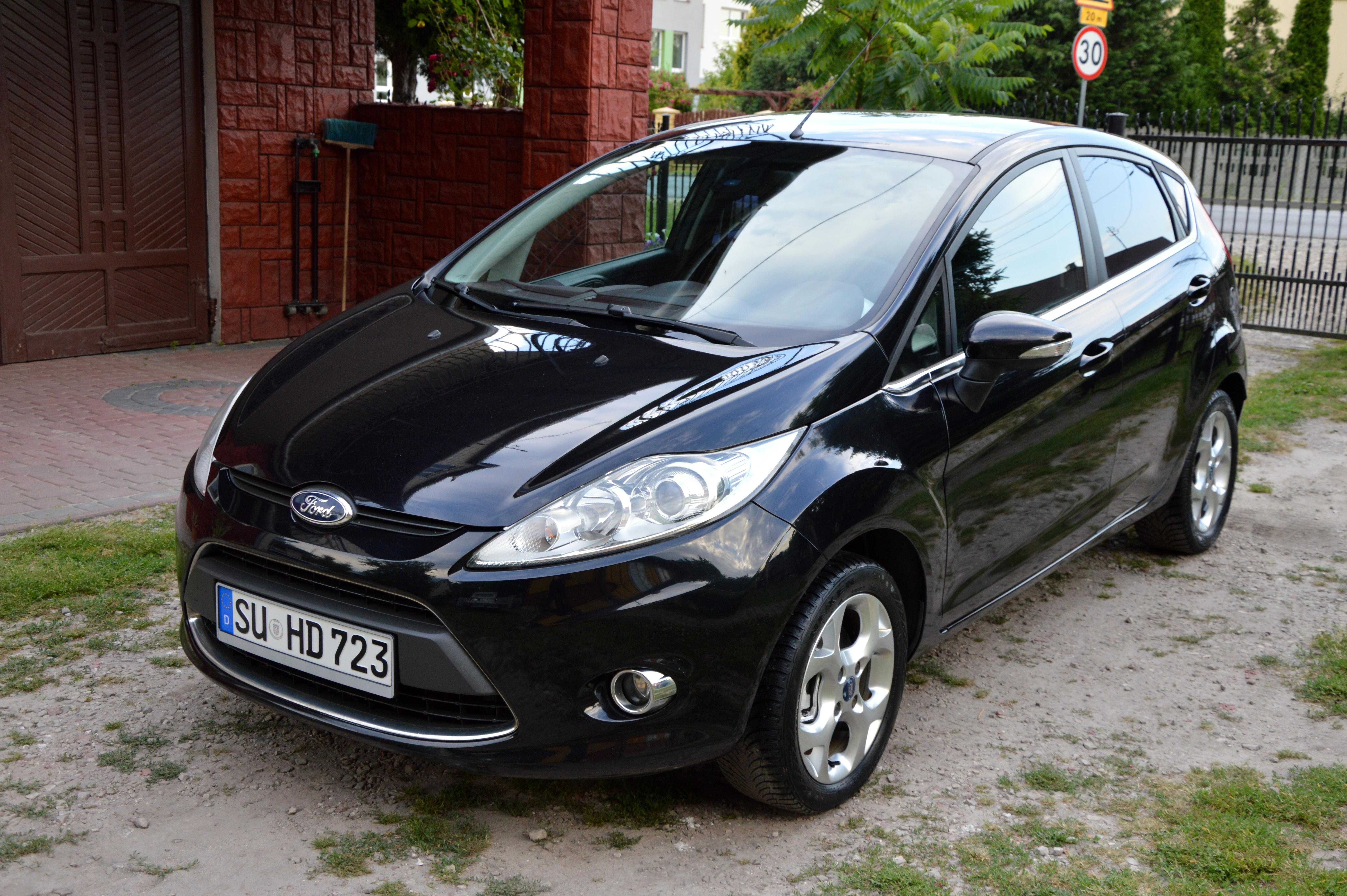 Śliczna Fiesta Z Niemiec Klimatron Alu Chrom Benzynka
