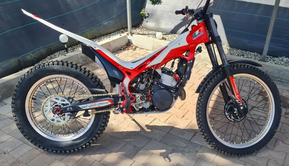 Beta evo factory 125 trial do jazdy , sherco , gasgas , trs