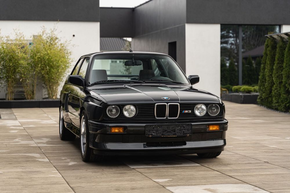 BMW M3 E30 83 tys km Rewelacyjny stan...