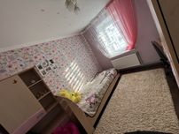 Дитяча стінка для дівчинки Тері