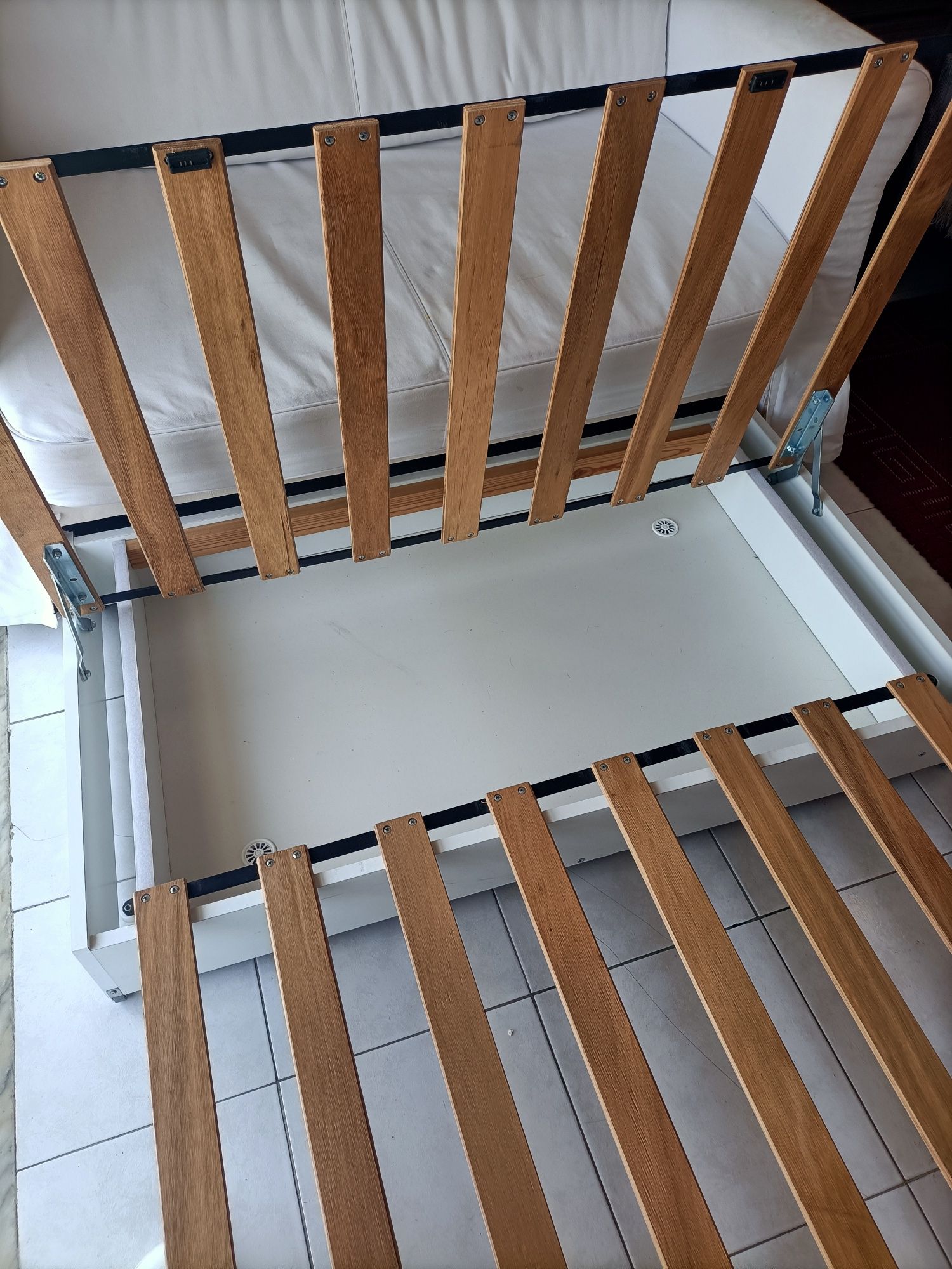 Sofá cama casal IKEA