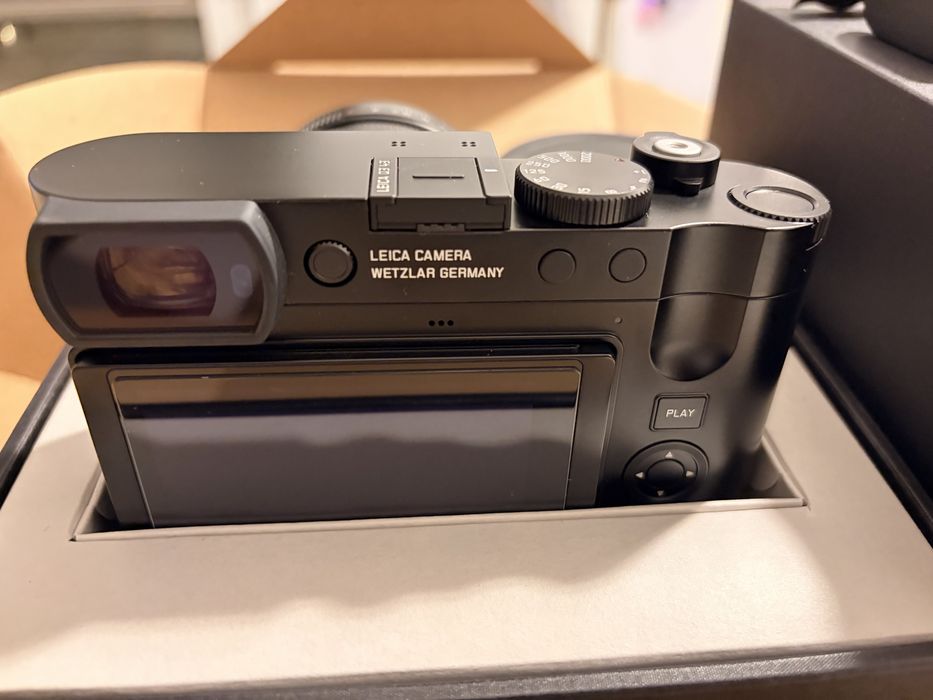 Leica Q3 43mm / zamiana za monochrom