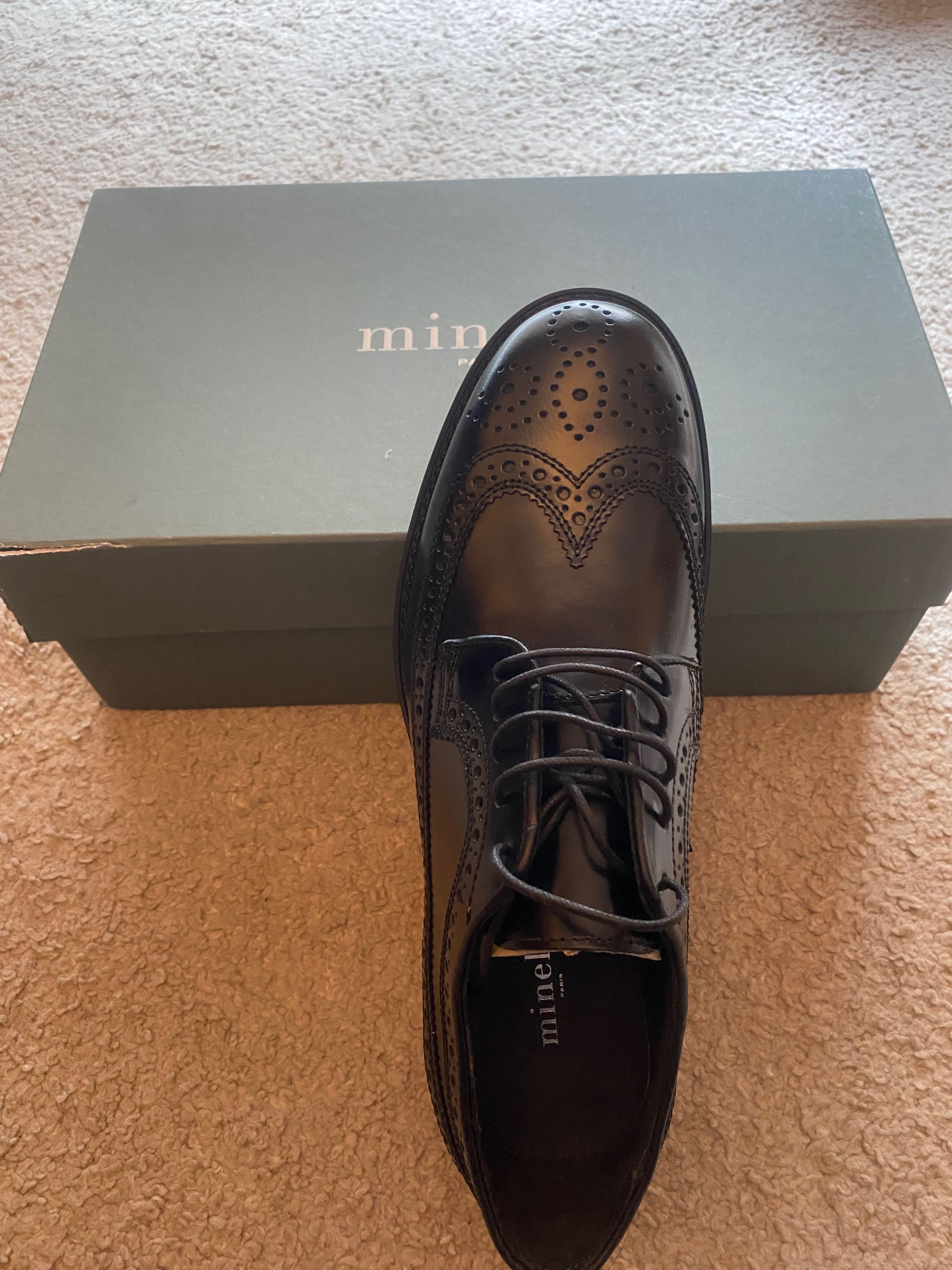 Sapatos Brogue de homem
