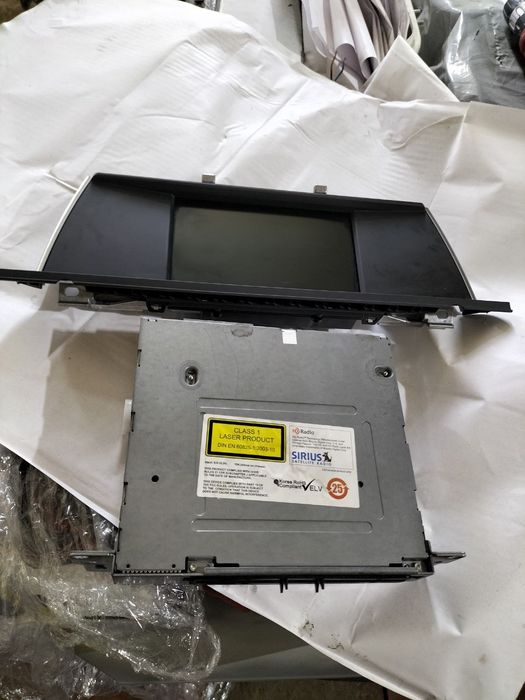 Продам монитор BMW f 10 с мультимедией