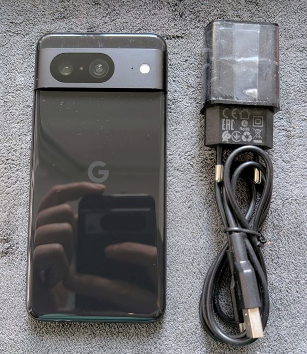 Google Pixel 8 8/128Gb Obsidian, 120Hz, eSim, Android 16.