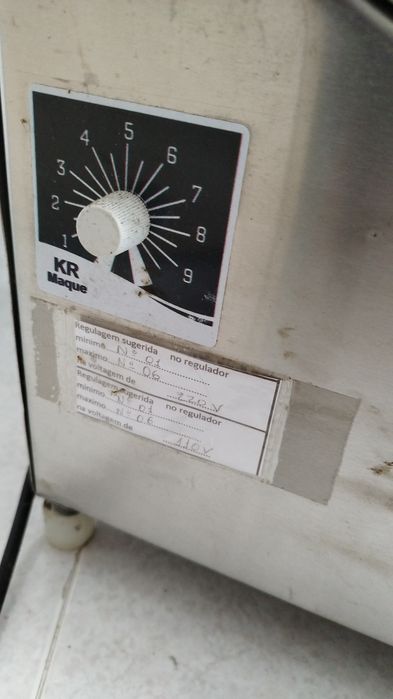 Máquina seladora de produtor secos ou líquidos