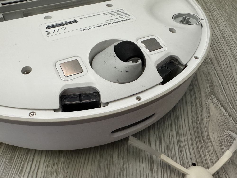 Odkurzacz automatyczny robot Xiaomi Trouver Finder