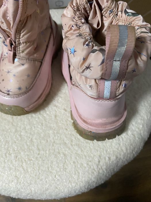 Зимние сапожки на девочку 25 размер