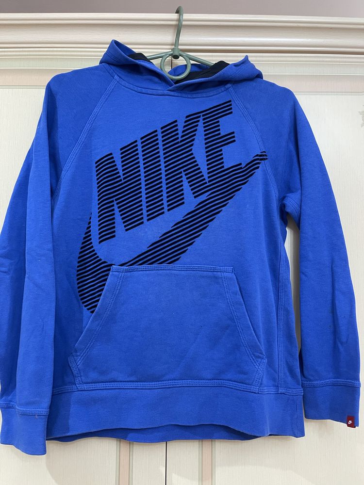 Кофта NIKE для хлопчика 10-12 років