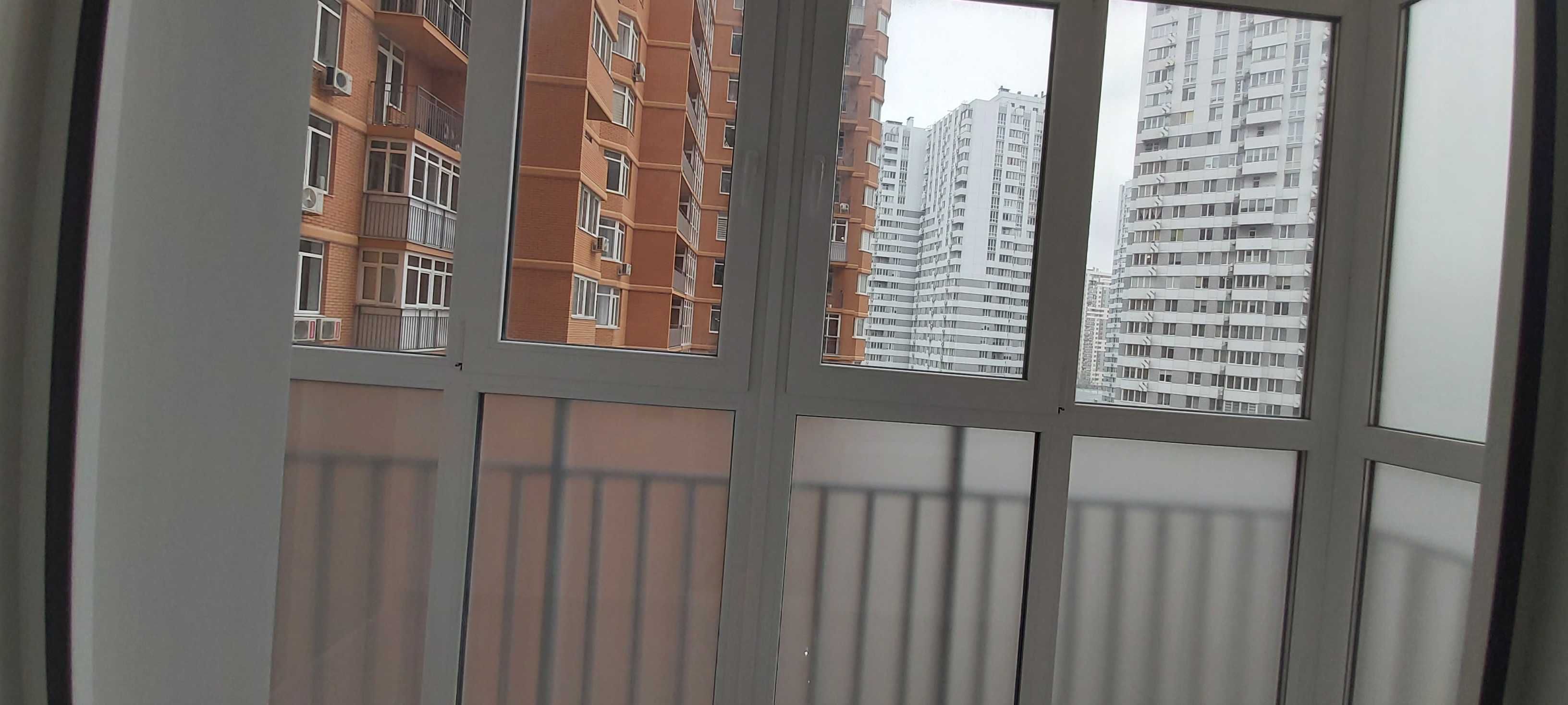 Продам трехкомнатную квартиру с ремонтом в ЖК Дмитриевский.