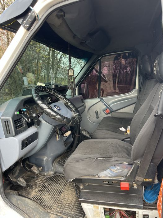 Продам спринтер 210