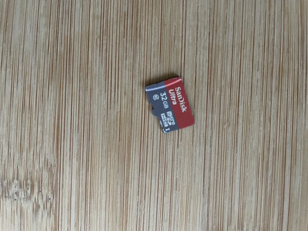 Kamera samochodowa blaupunkt bp 2.0 fhd plus karta pamięci