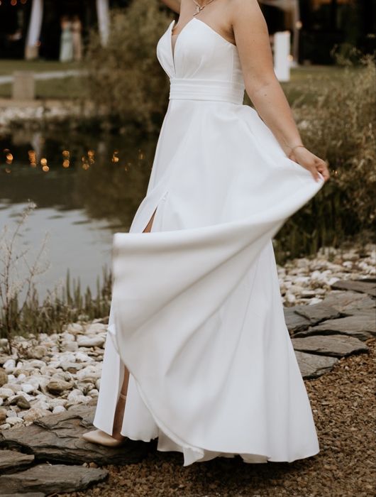 Elegancka suknia ślubna Mari Lill Olivia