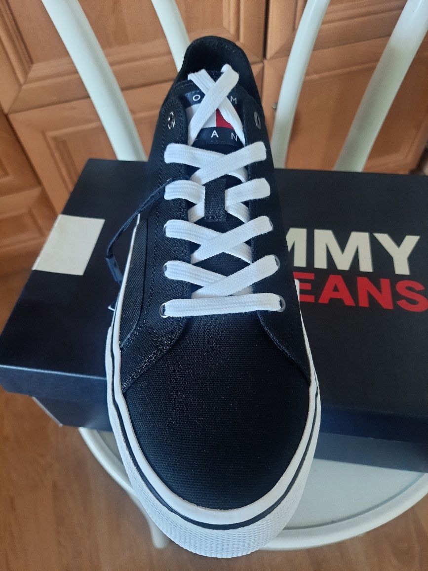 Nowe buty męskie Tommy Jeans rozmiar 45