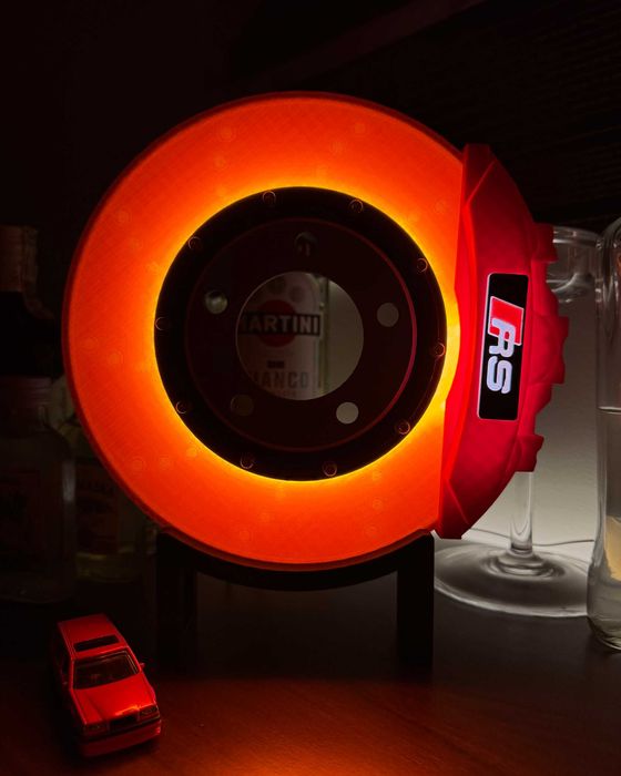 Lampa „tarcza hamulcowa” Audi – idealna dekoracja dla fana aut