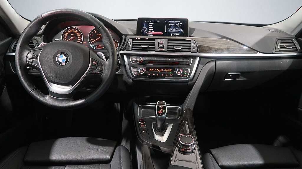BMW 320d Touring xDrive L.Lux. Auto 184cv