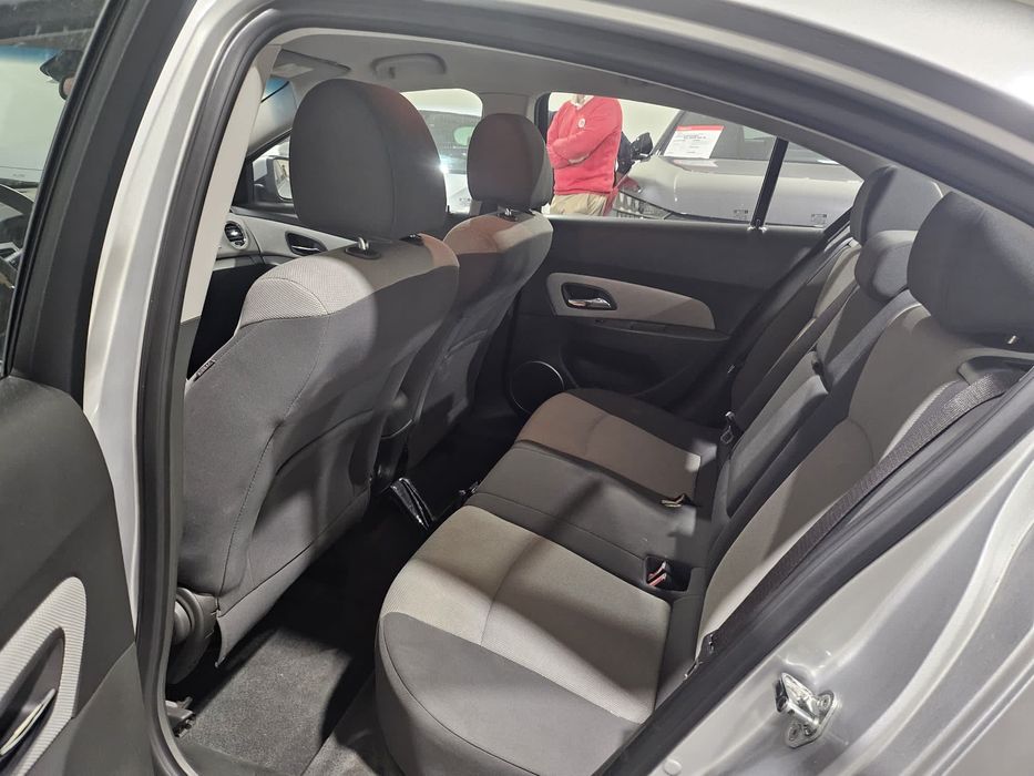 Chevrolet Cruze 1.6 gasolina