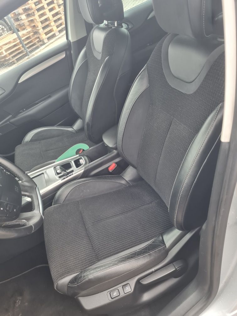 Citroen C4 1,6 Exclusive#Navi#masaże#tempomat#Bluethoot