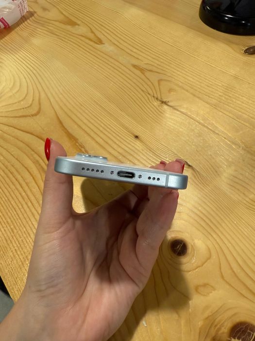 iPhone 15 - 128gb