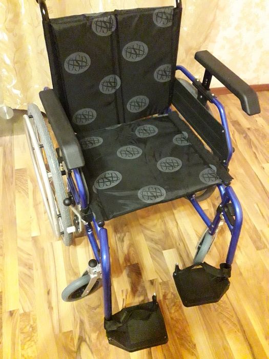 Инвалидная коляска