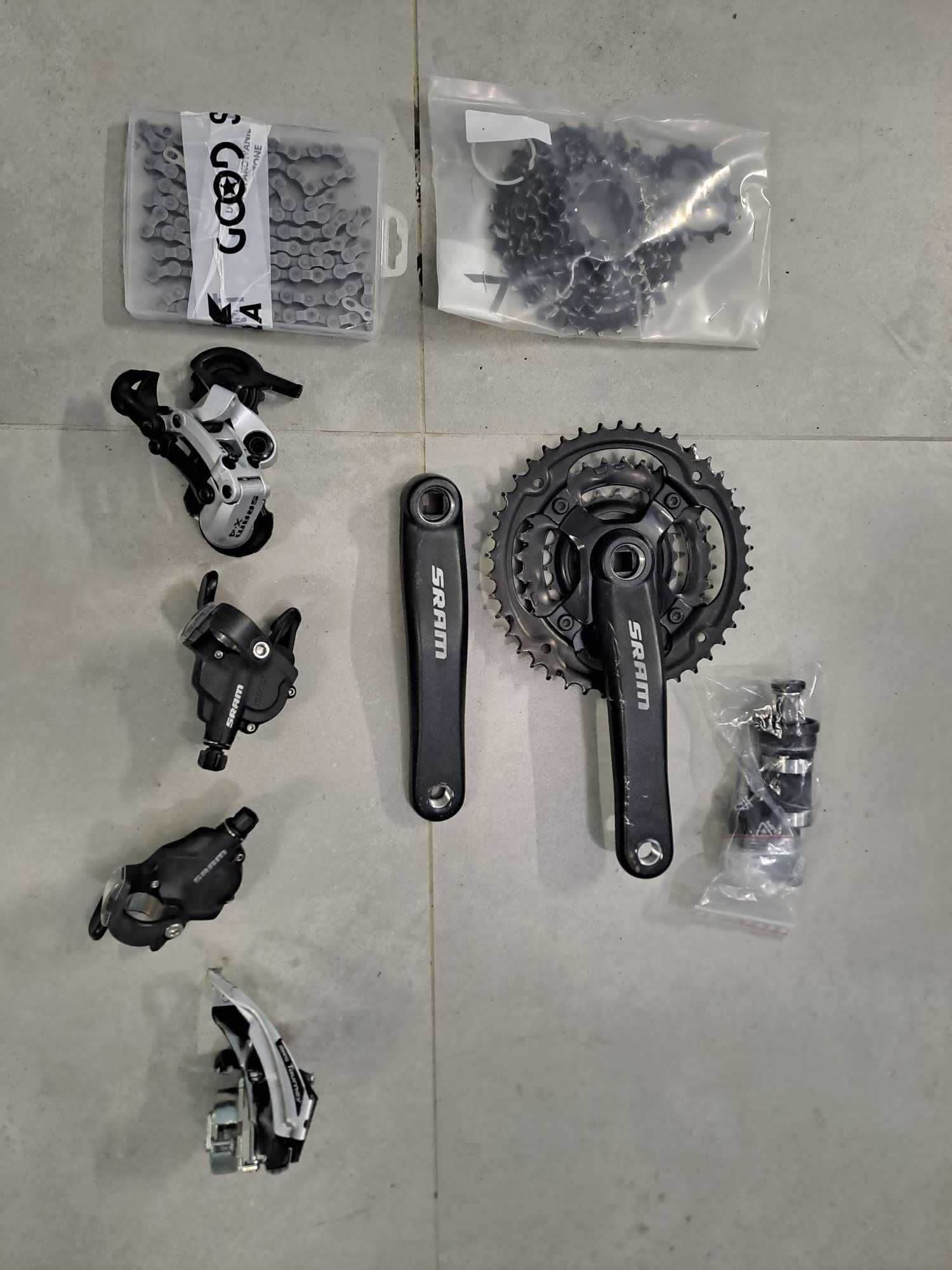 SRAM X4 napęd 8x3 super stan korba, manetki, przerzutka,