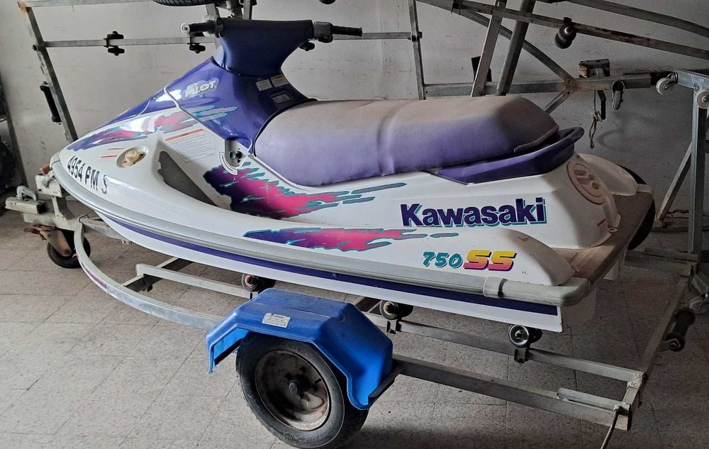 Atrelado mota água Toniauto