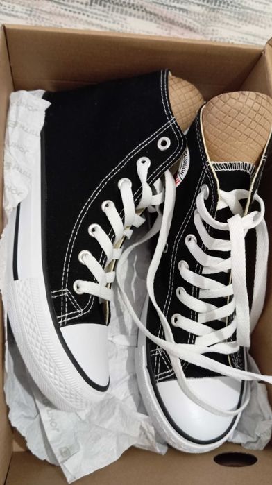 Sapatilhas John Smith NOVAS