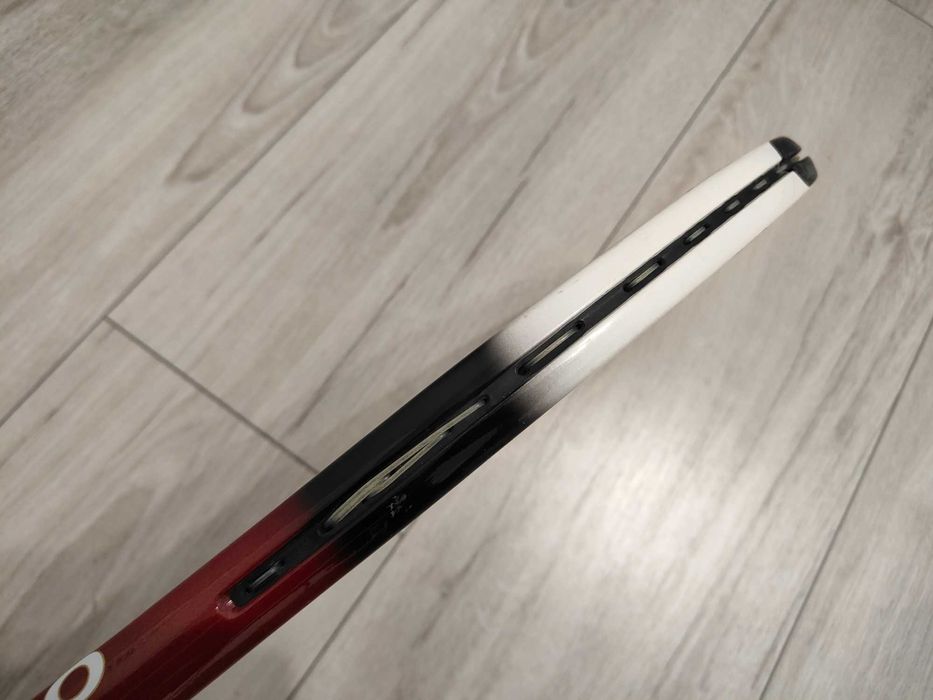 rakieta tenisowa Wilson Powee Pro 95 sqin L1 rakieta do tenisa Wilson