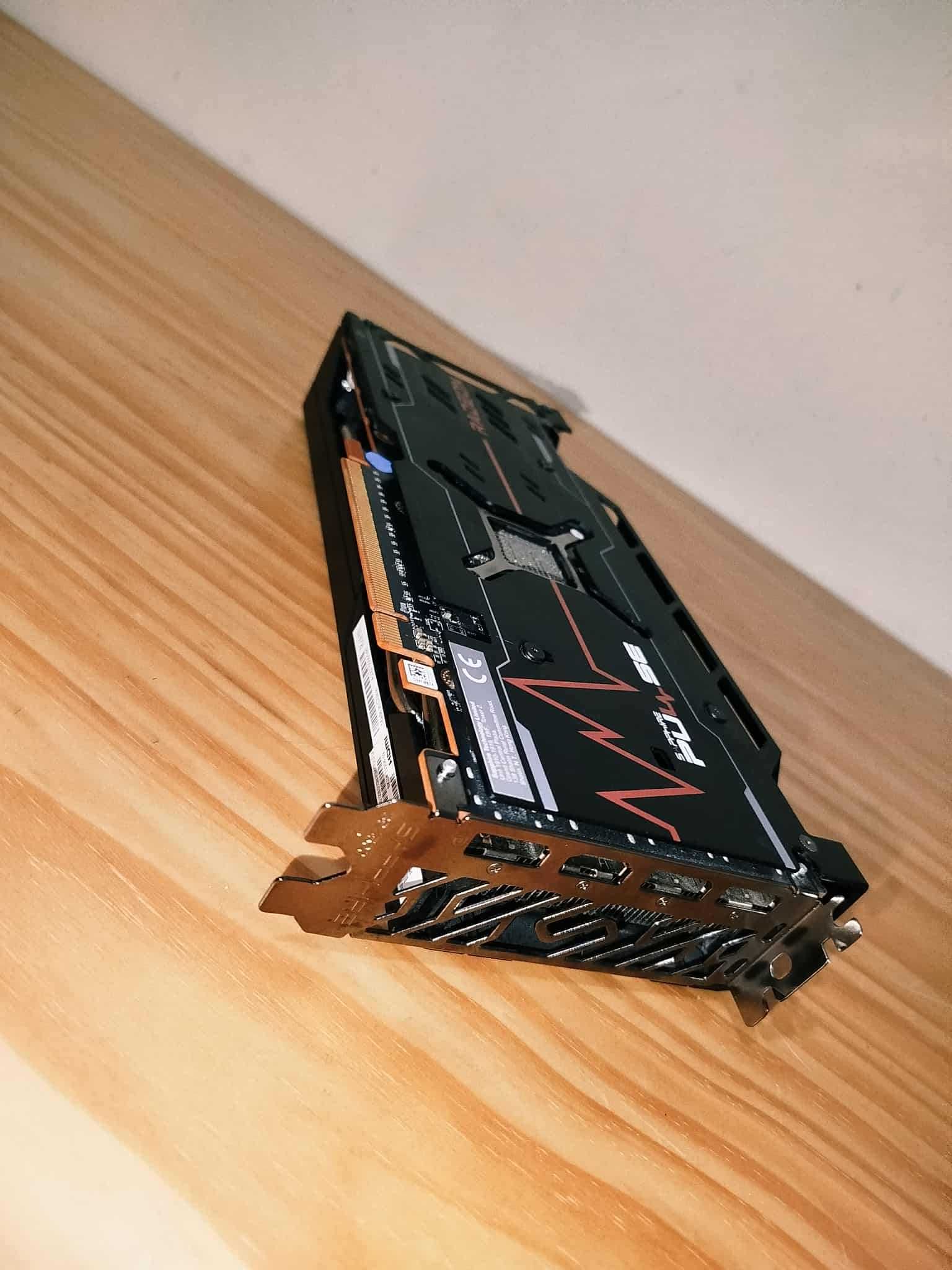 Gráfica RX 6700 XT 12GB