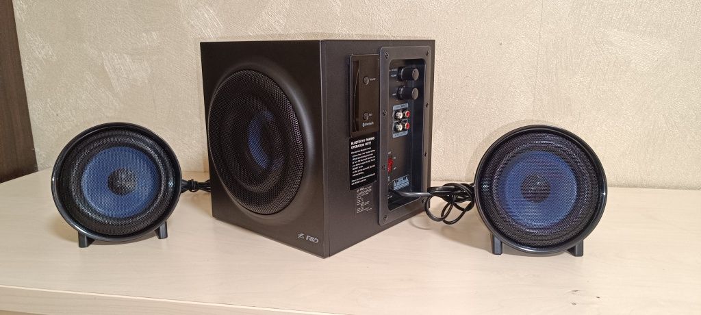 Акустична система F&D W-130BT Bluetooth