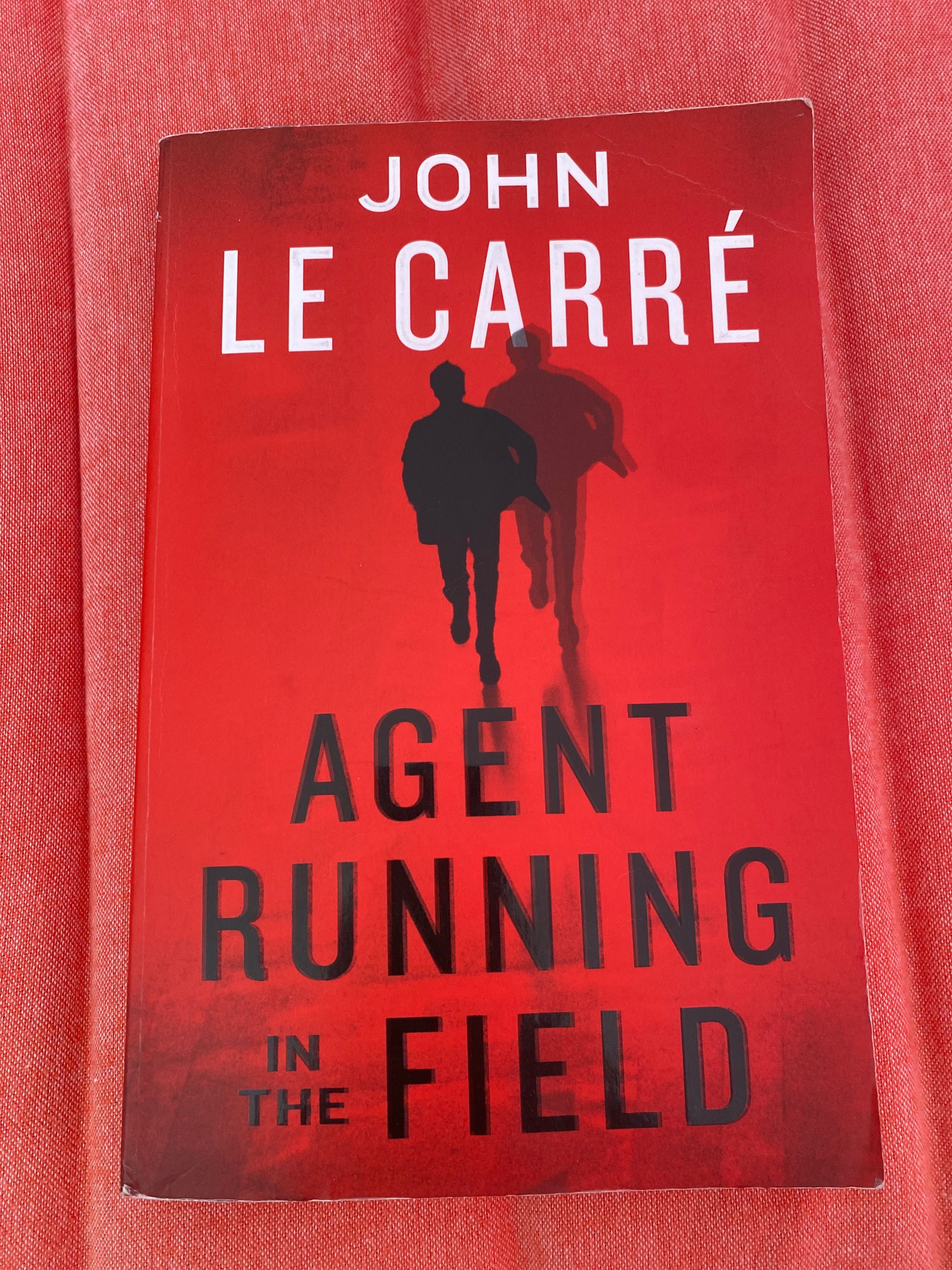 Livro, Agente running in the field - John le carre