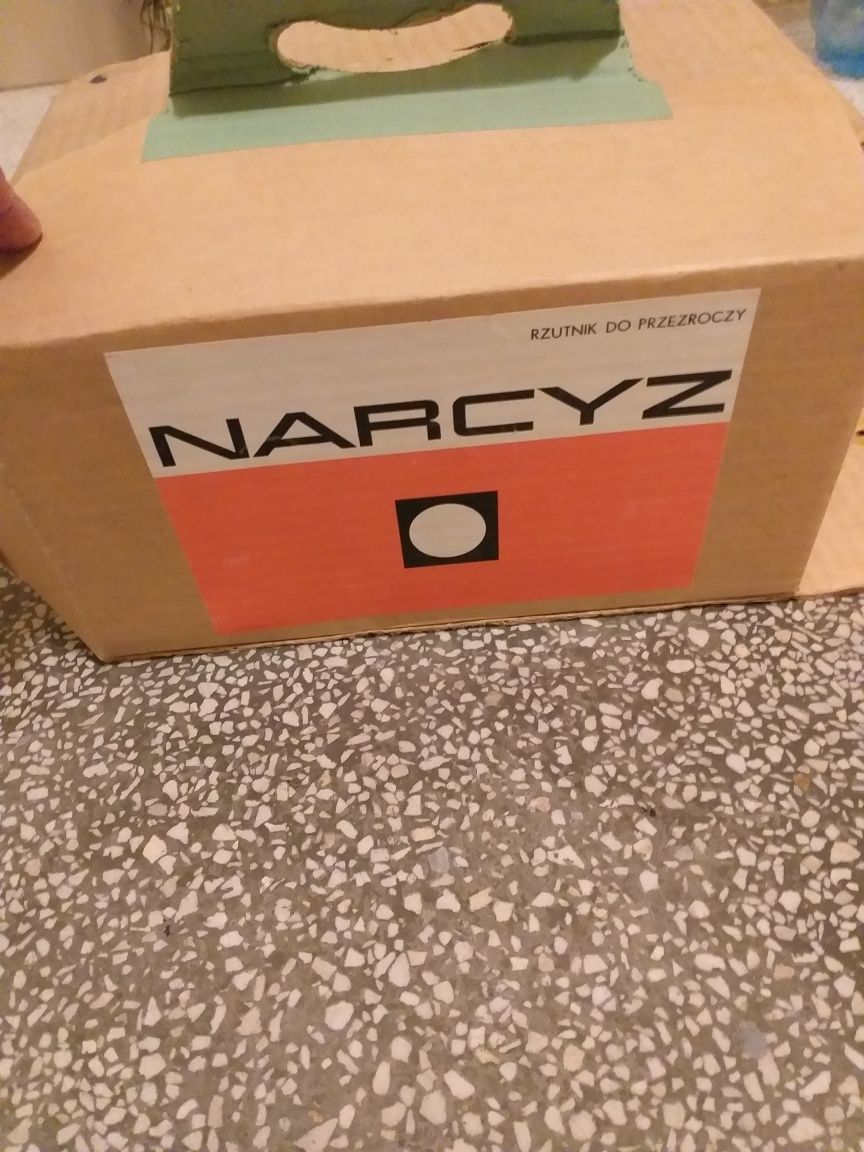 Rzutnik do przezroczy Narcyz