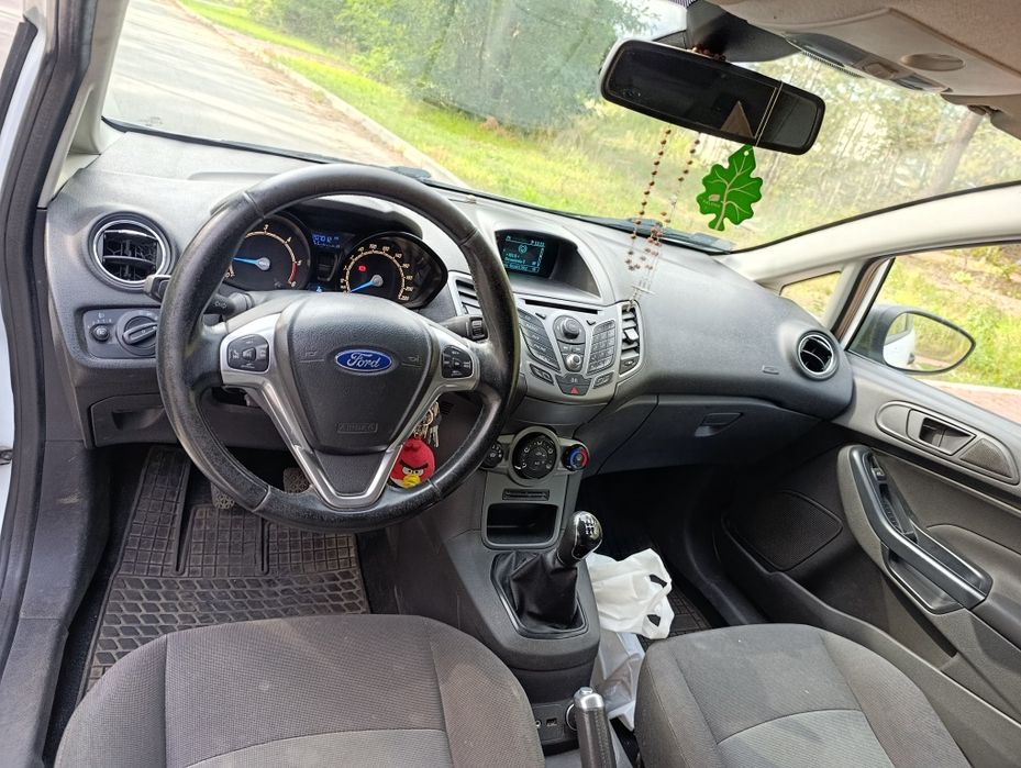 Fiesta mk6 2013 1.6Hdi Van