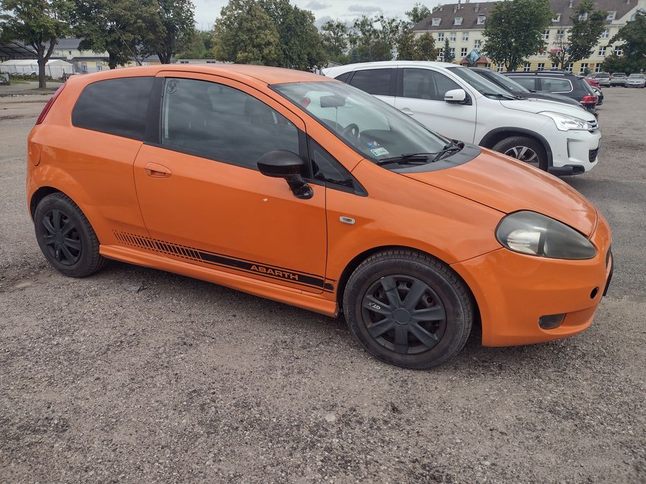 Fiat Punto 1.4 z klimą